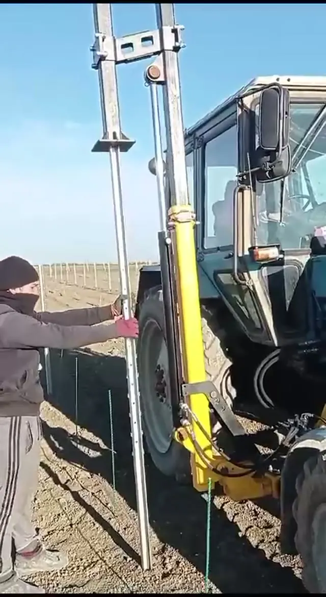 Установка столбов GREEN LINE SL 3.5